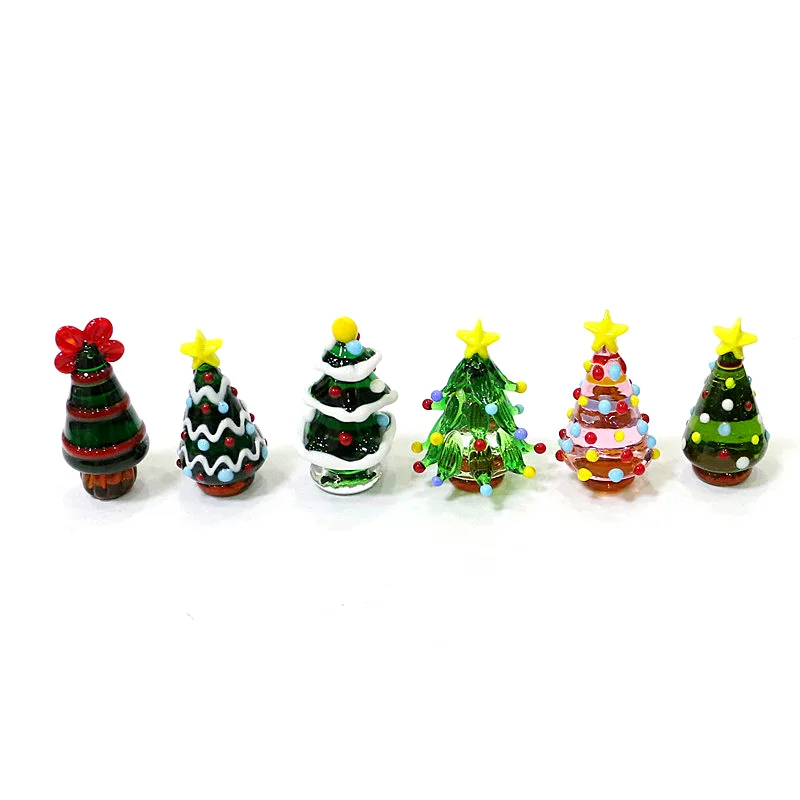 Home Xmas Decor Ideas - Urocza, ręcznie robiona mini figurka choinki