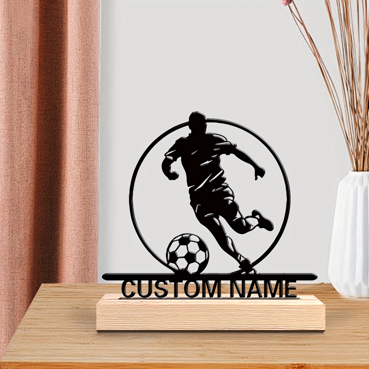 Metalowa statuetka piłkarza z  – Home Decor Zone recenzja i cena