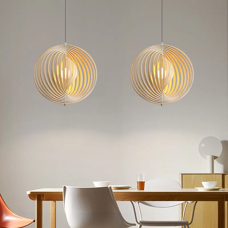 Kreatywna lampa wisząca w kszt – Hanging Moon Lamp recenzja i cena