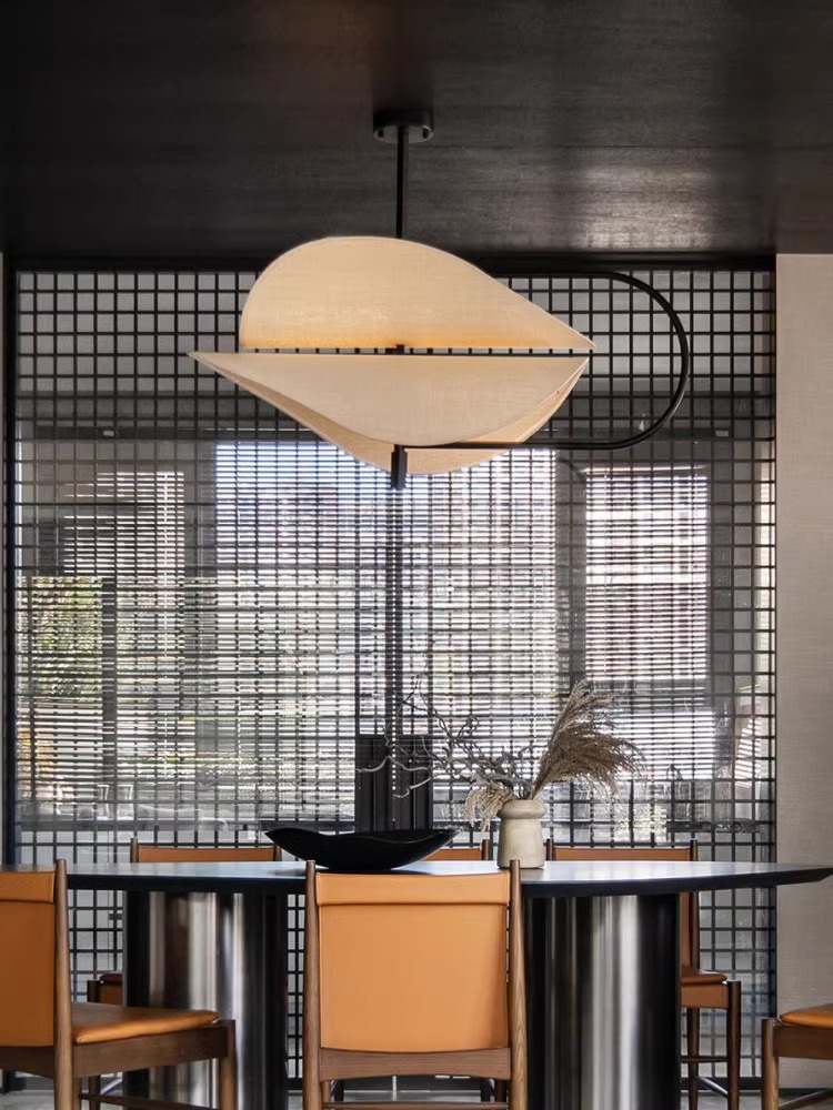 Designerski Żyrandol w Stylu J – Hanging Moon Lamp recenzja i cena